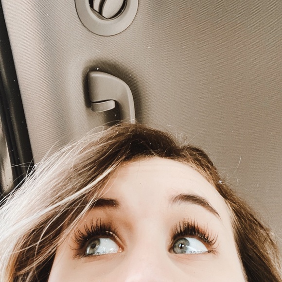 Meet your Posher, Phoebe - Picture 1 of 1